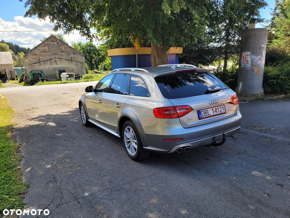 Audi A4 Allroad 2.0 TDI Quattro - 3