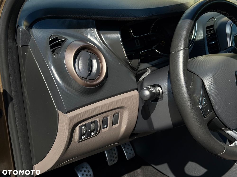 Renault Captur ENERGY TCe 90 Start&Stop Luxe - 19