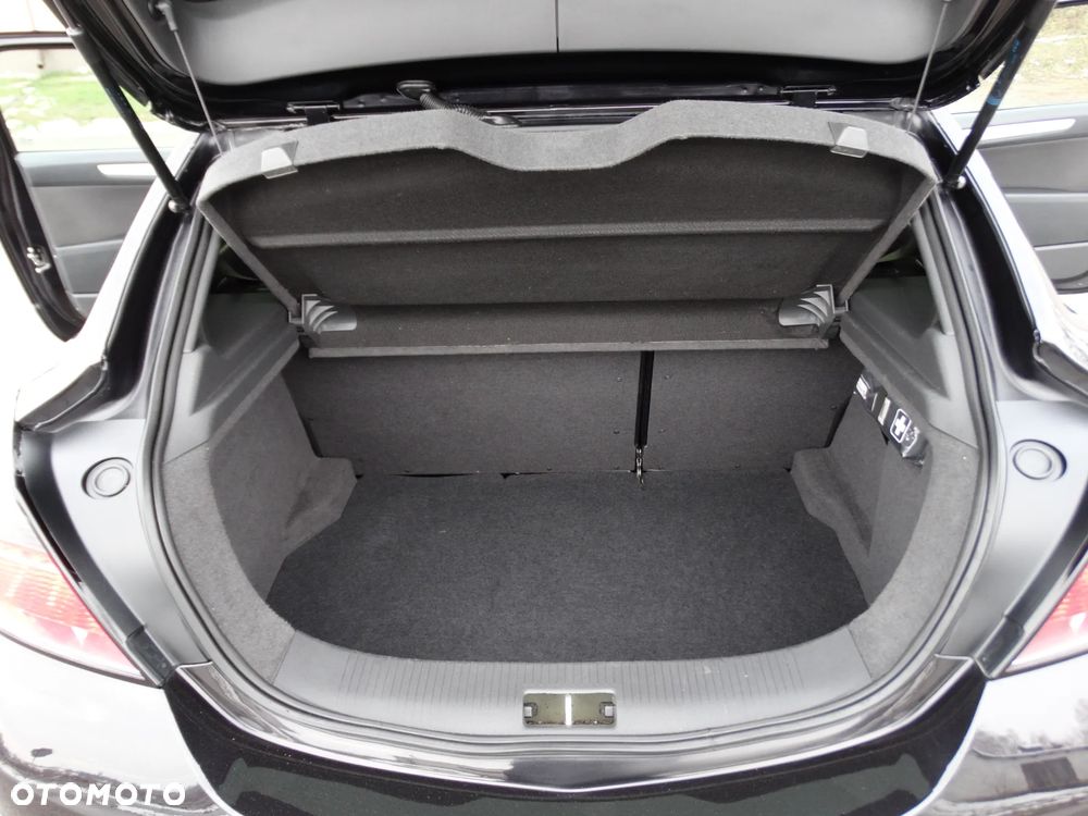 Opel Astra 1.8 Sport - 10