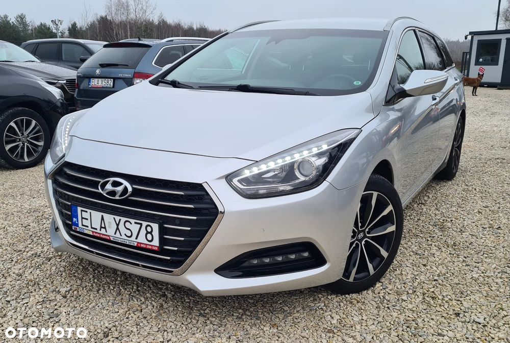 Hyundai i40 Kombi 1.7 CRDi DCT Premium