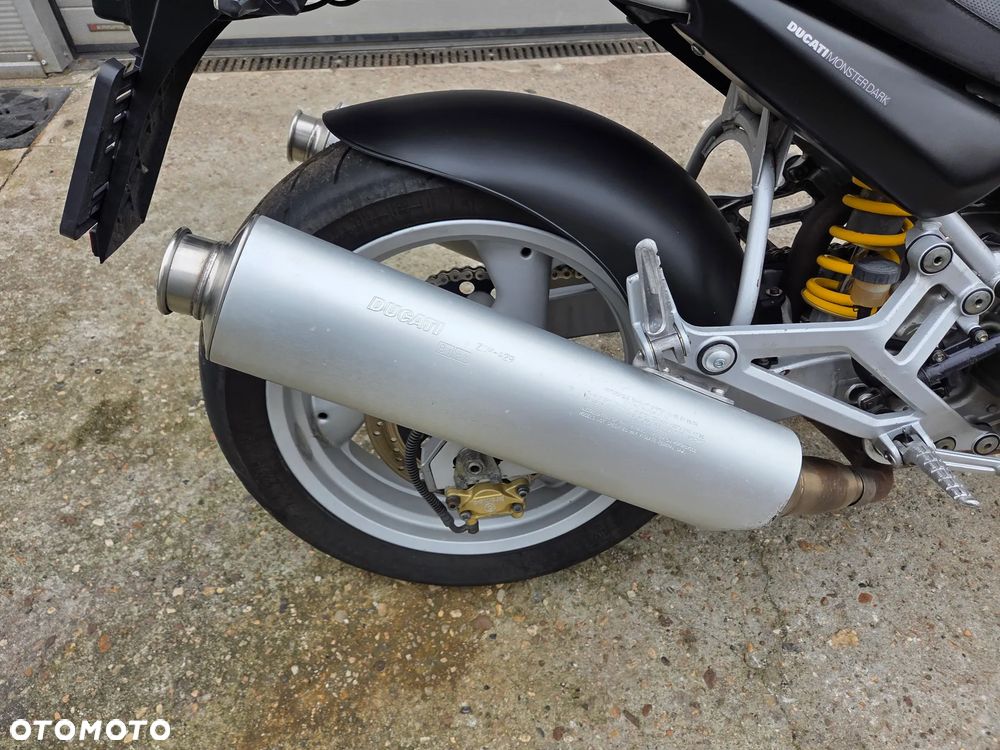 Ducati Monster - 15