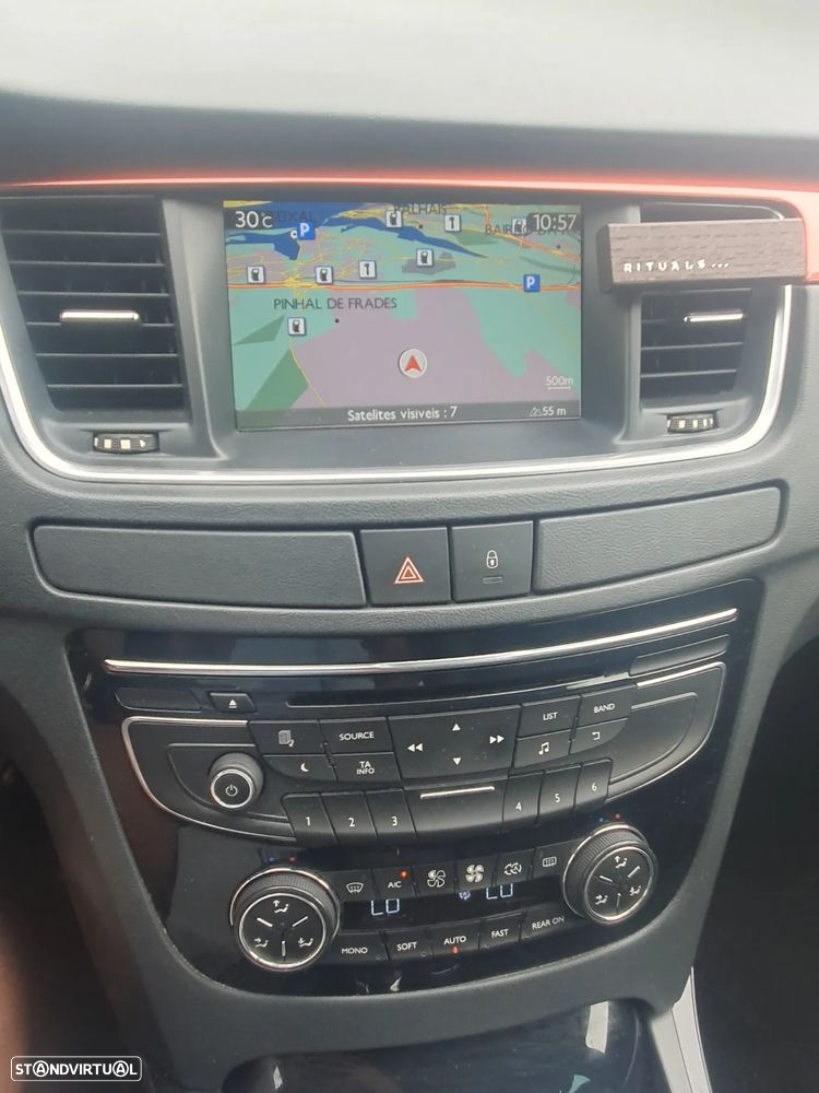 Peugeot 508 RXH 2.0 HDi Hybrid4 2-Tronic - 41