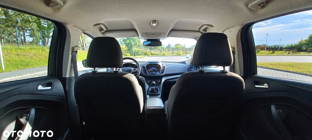 Ford Kuga - 19