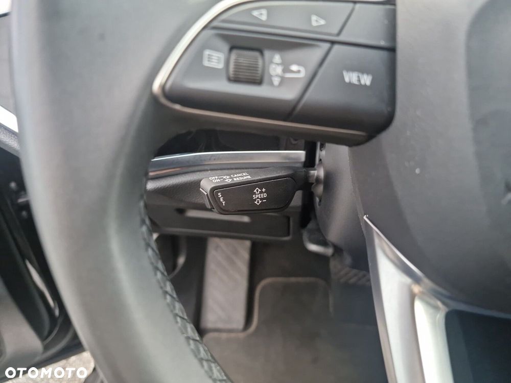 Audi Q3 40 TFSI Quattro S-Line S tronic - 22