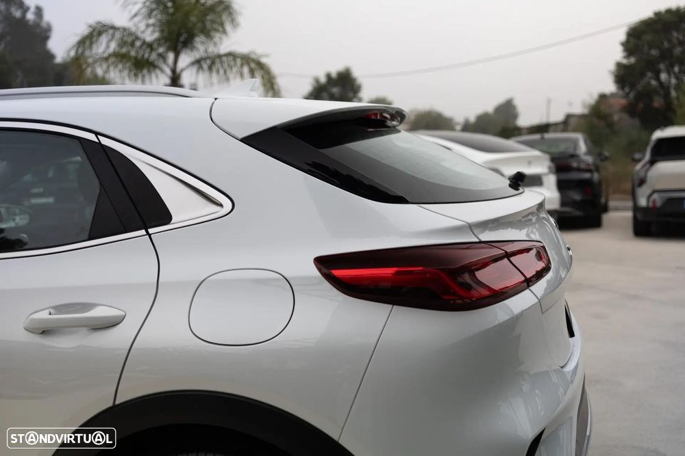 Kia XCeed 1.6 GDI DCT6 OPF PLATINUM - 11