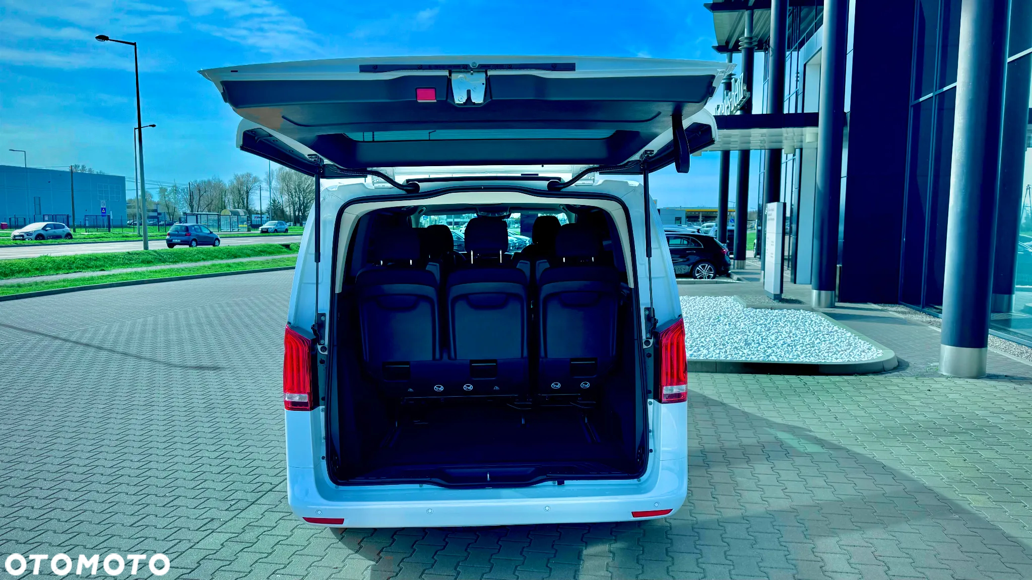 Mercedes-Benz Vito - 10