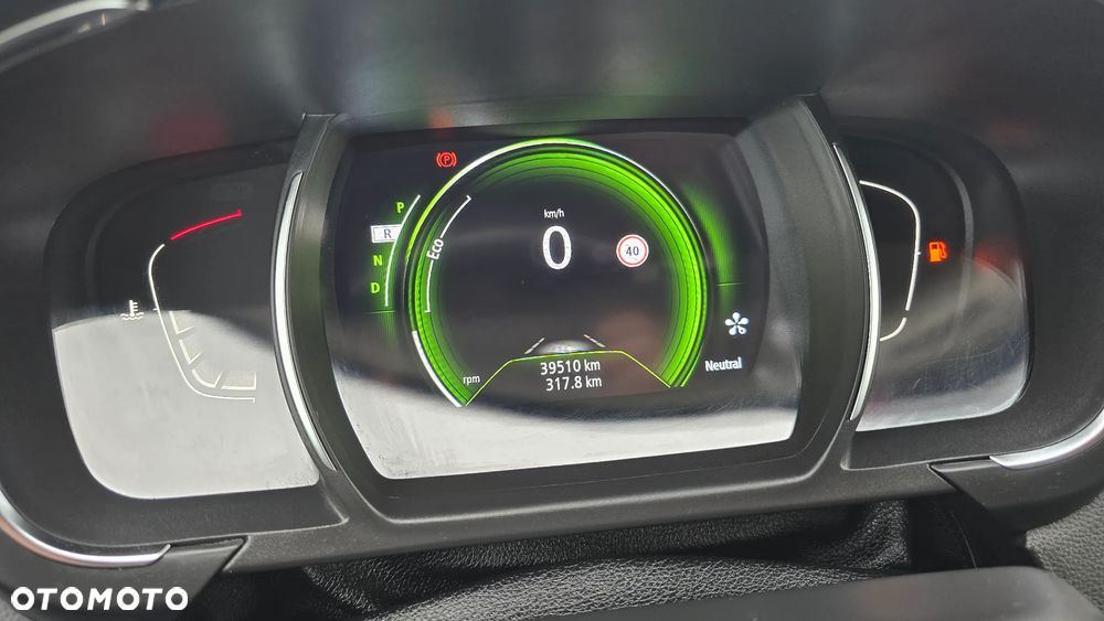 Renault Grand Scenic - 19