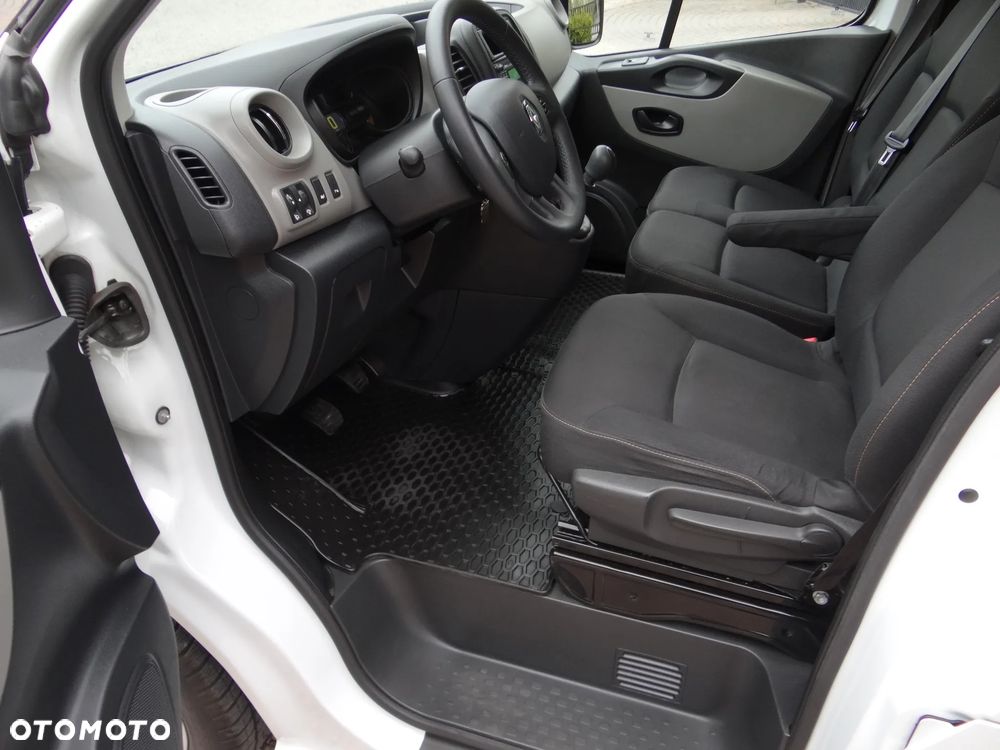 Renault Trafic Passenger 2,8t Pack Clim - 23