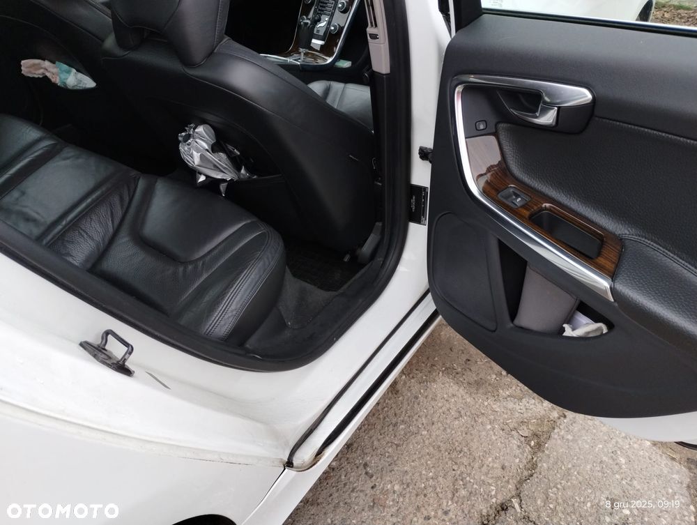 Volvo S60 ver-2-5-t5 - 15