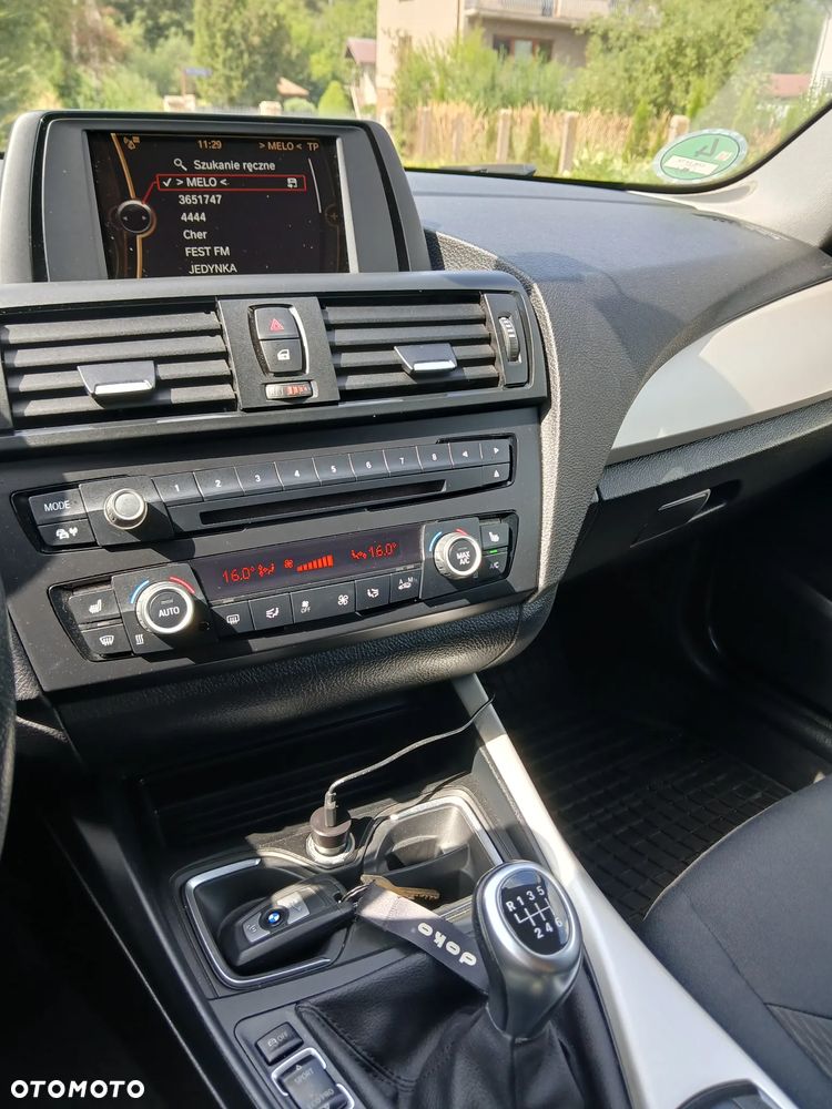 BMW Seria 1 114i Sport Line - 6