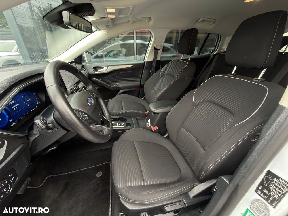 Ford Focus 1.5 EcoBlue Start-Stopp-System Aut. TITANIUM - 10