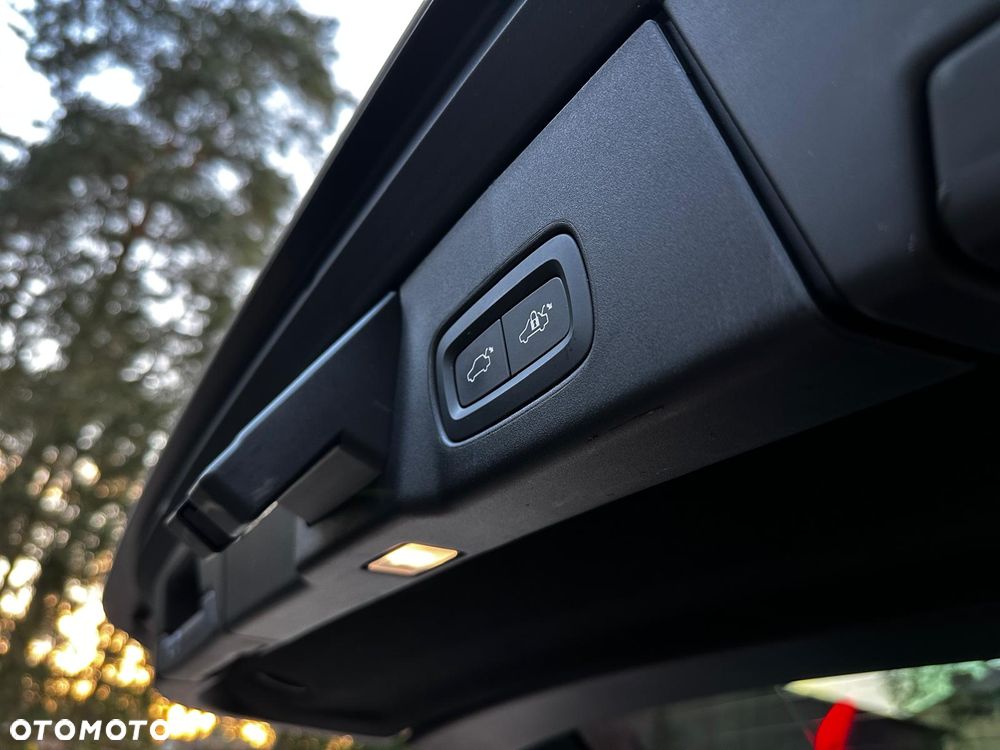 Volvo V90 T5 Geartronic R Design - 33
