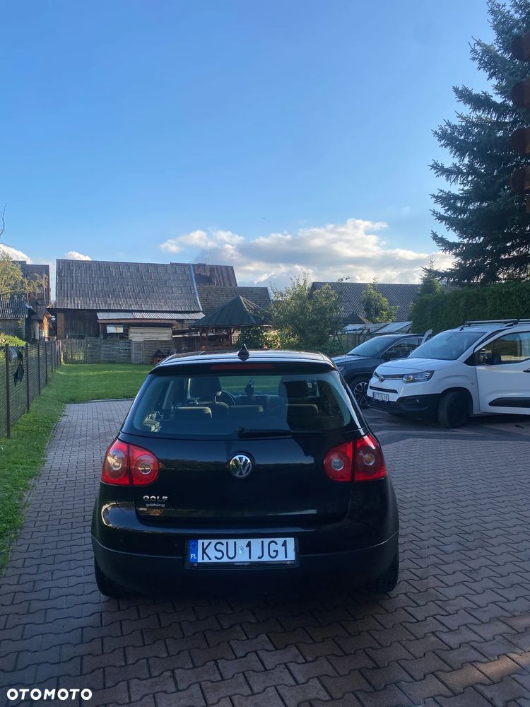 Volkswagen Golf 1.6 FSI Comfortline - 2