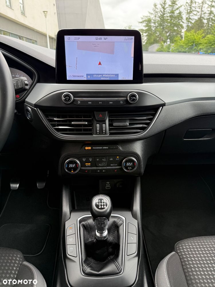 Ford Focus 1.5 EcoBlue Start-Stopp-System TITANIUM STYLE - 15