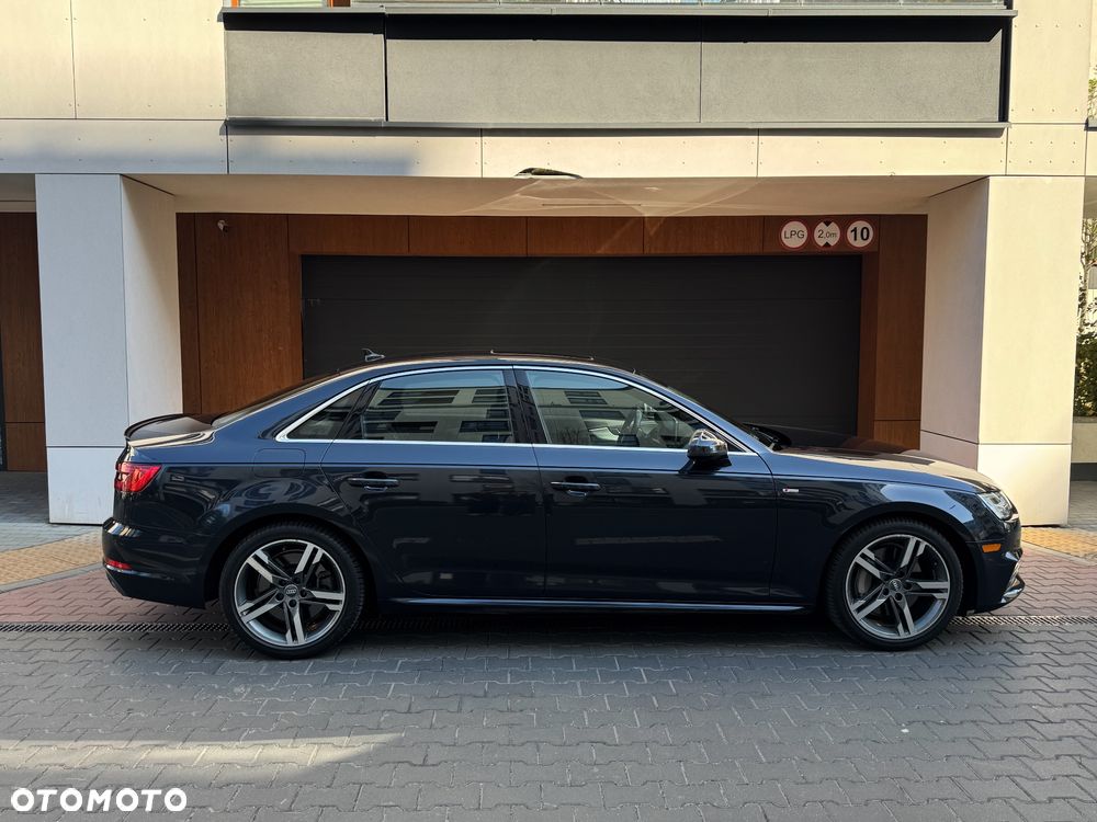Audi A4 Limousine - 6