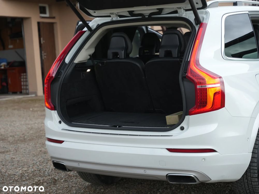 Volvo XC 90 - 23