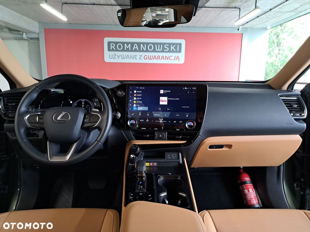 Lexus NX 350h Prestige AWD - 19
