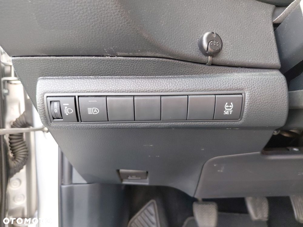 Toyota Corolla - 21