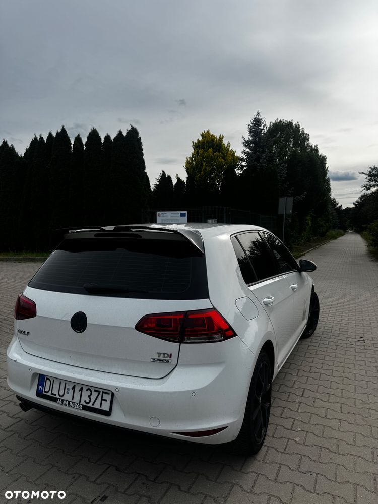 Volkswagen Golf - 4