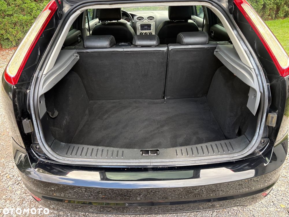 Ford Focus 1.6 Ti-VCT Black Magic - 17