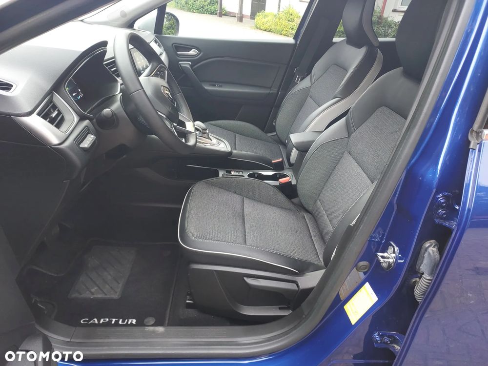 Renault Captur E-TECH 160 INTENS - 19