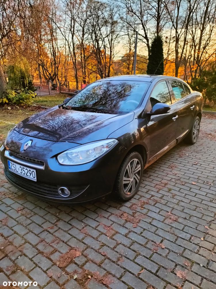 Renault Fluence 1.6 16V Privilege - 8