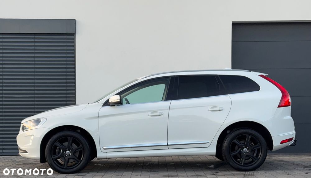 Volvo XC 60 D4 Geartronic Summum - 4