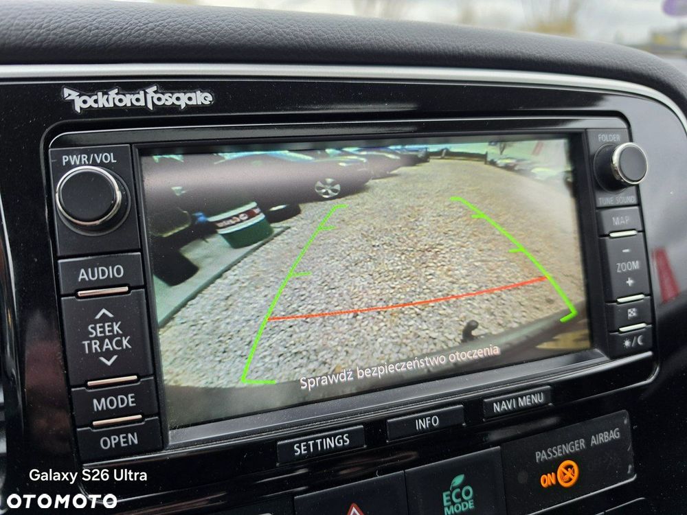 Mitsubishi Outlander - 36