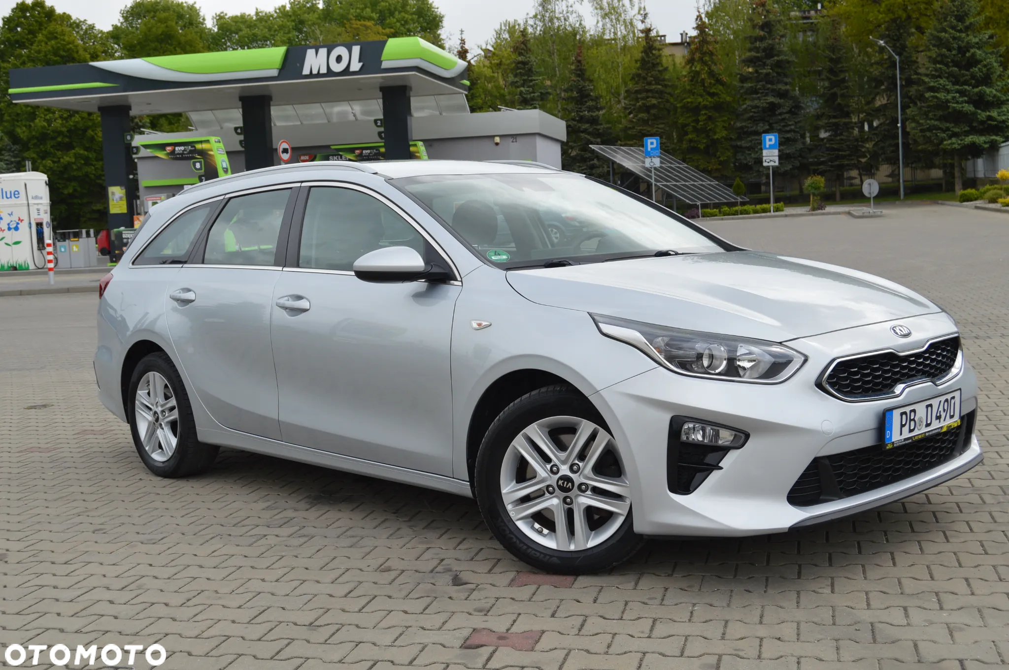Kia Ceed 1.0 T-GDI SW ISG Platinum Edition - 11