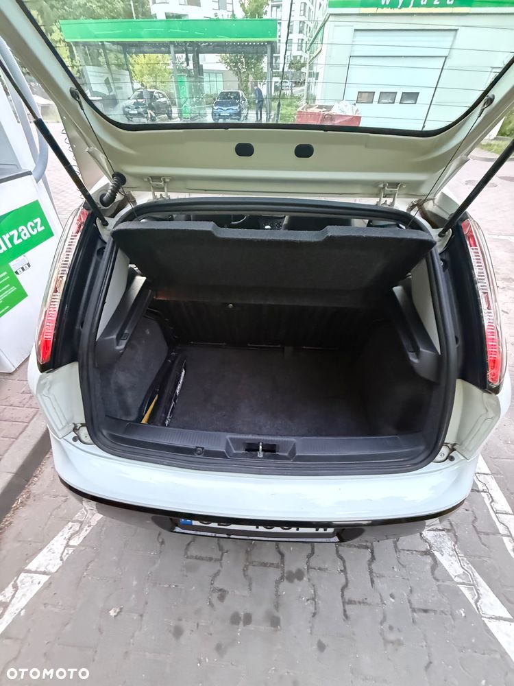 Fiat Punto 1.4 Easy S&S - 27