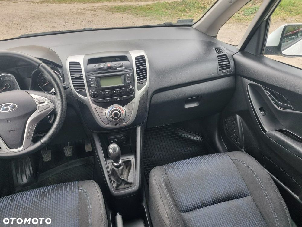 Hyundai ix20 - 17