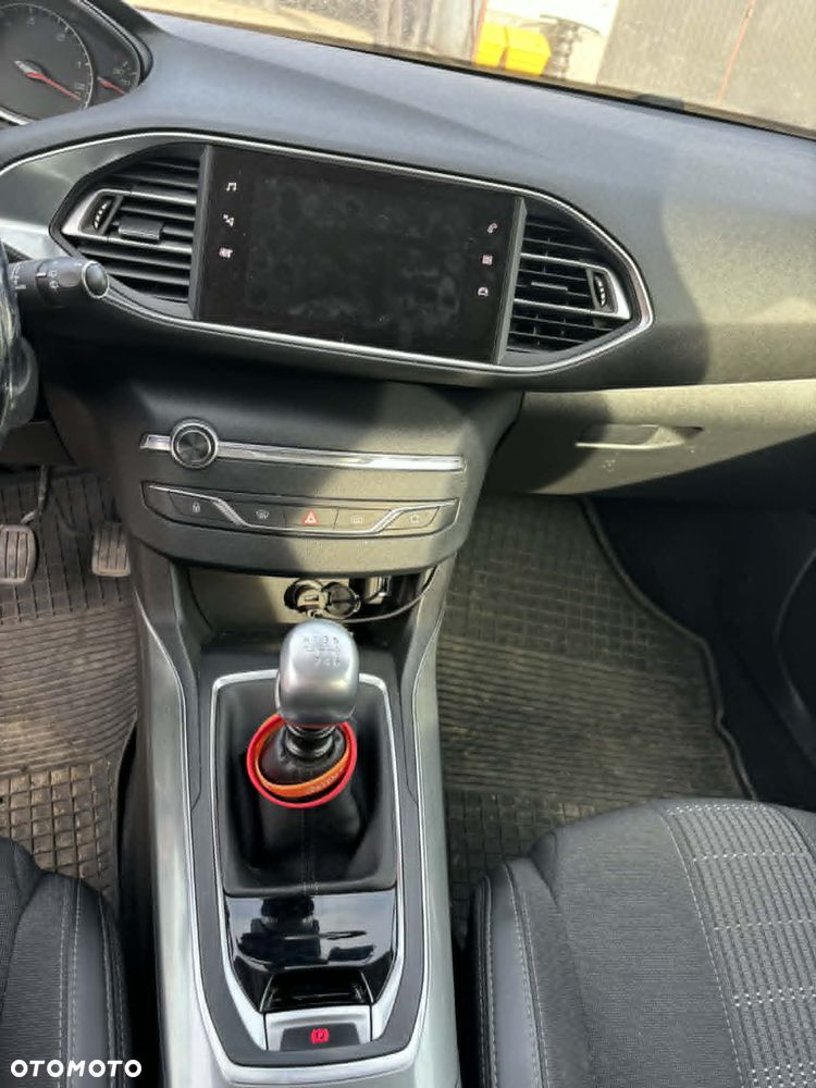 Peugeot 308 1.5 BlueHDi Active S&S - 10