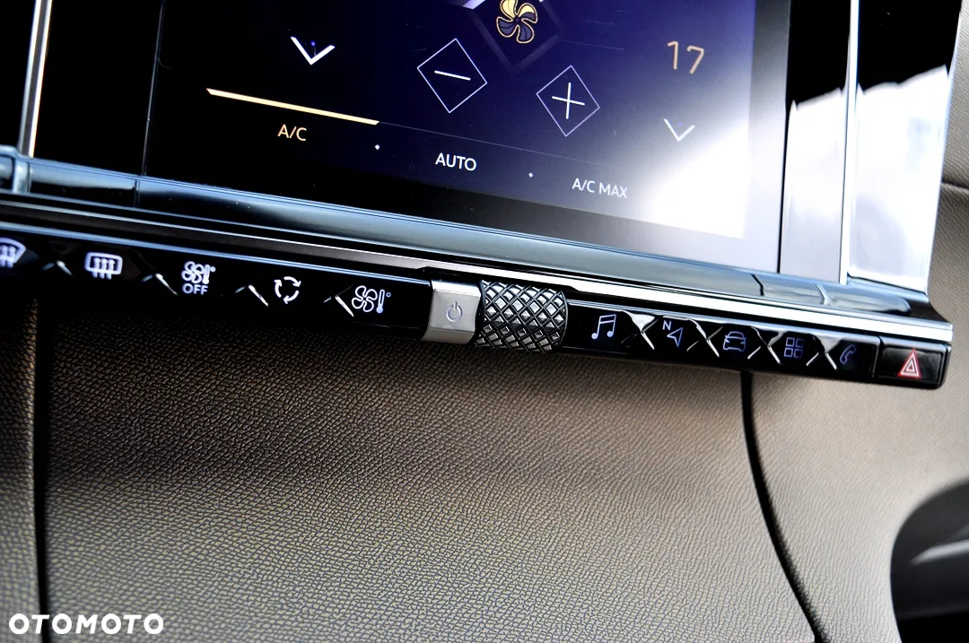 DS Automobiles DS 7 Crossback - 34