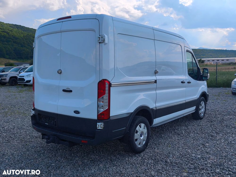 Ford Transit - 10