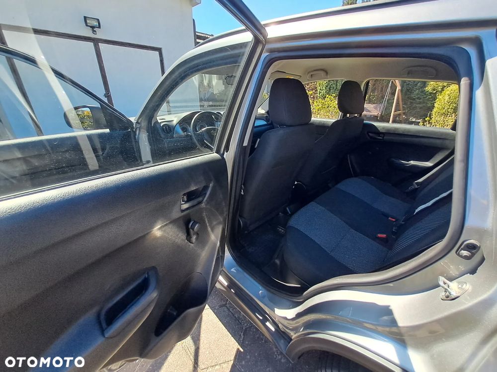 Suzuki Vitara - 3