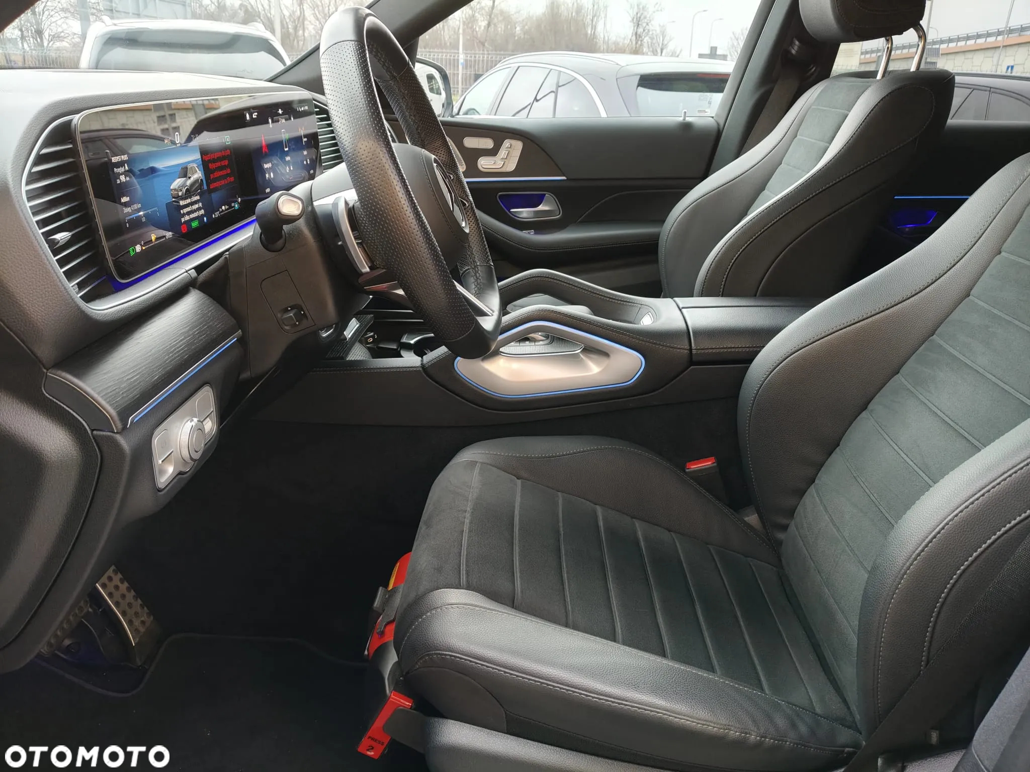 Mercedes-Benz GLE 350 de PHEV 4-Matic AMG Line - 12