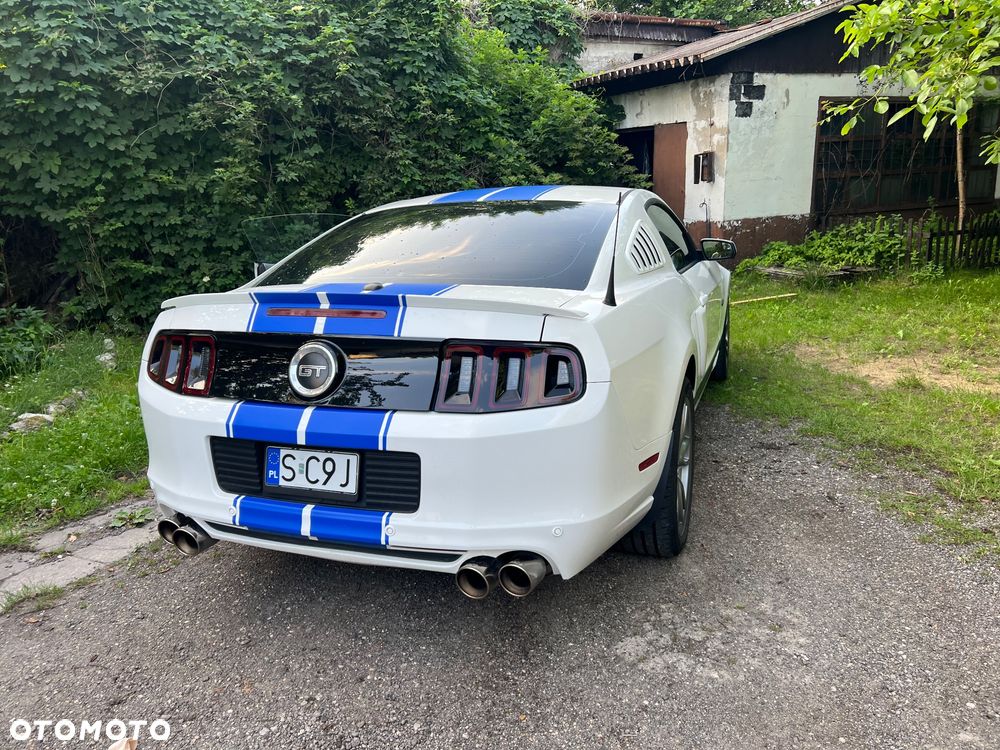 Ford Mustang 5.0 V8 GT Premium - 10