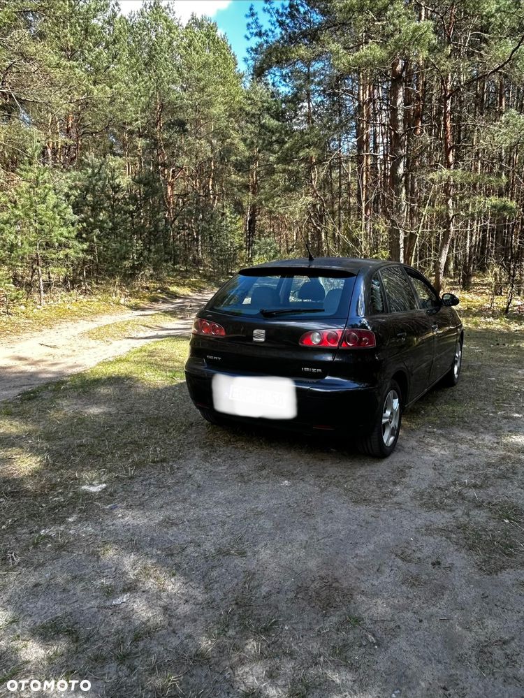 Seat Ibiza 1.4 16V Signo - 12