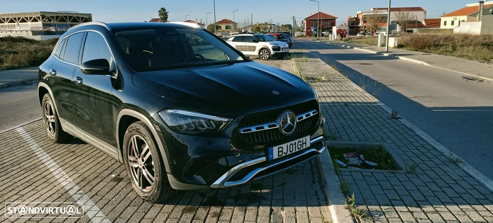 Mercedes-Benz GLA 180 d 8G-DCT Progressive Advanced - 10