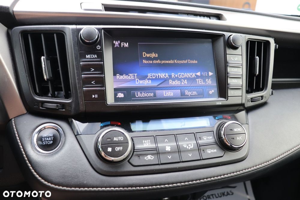 Toyota RAV4 - 16