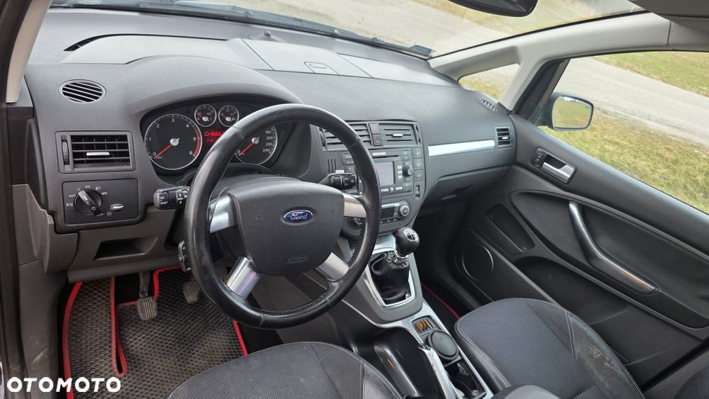 Ford C-MAX - 10