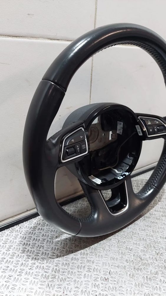 Kierownica multifunkcyjna skóra oryginał Audi Q3 R 2018 nr 8U0419091AL - 2