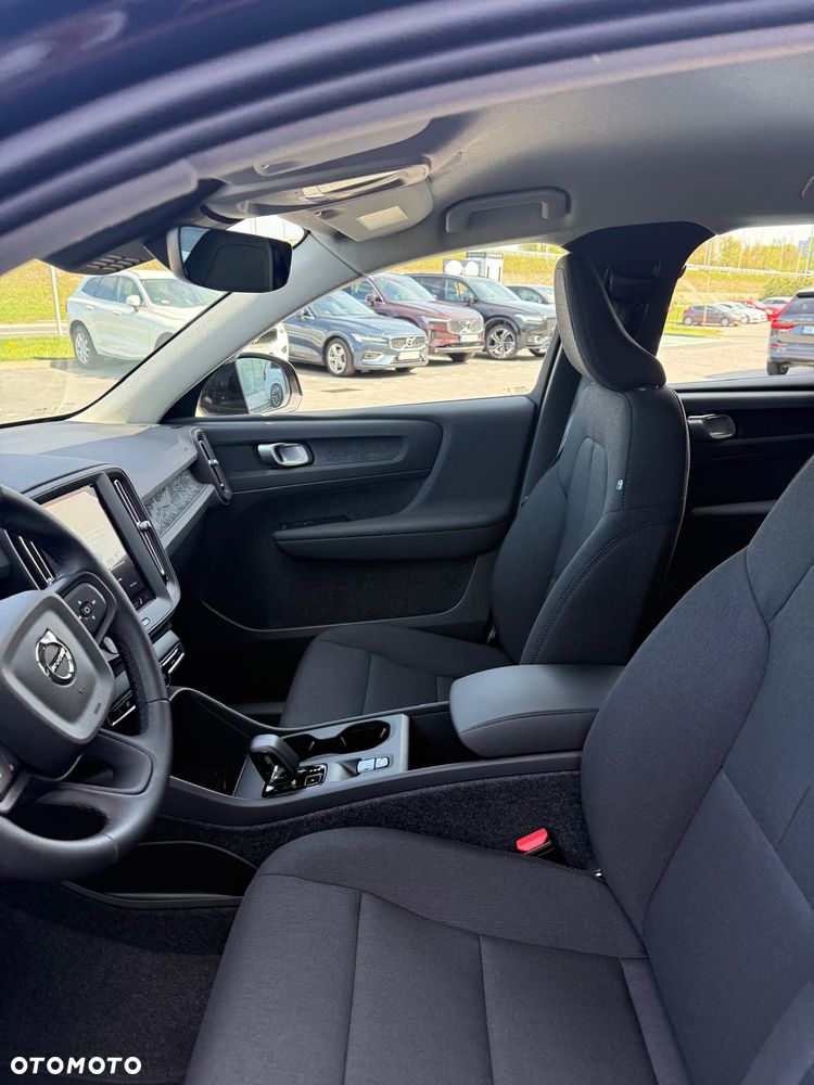 Volvo XC 40 B3 Essential - 3