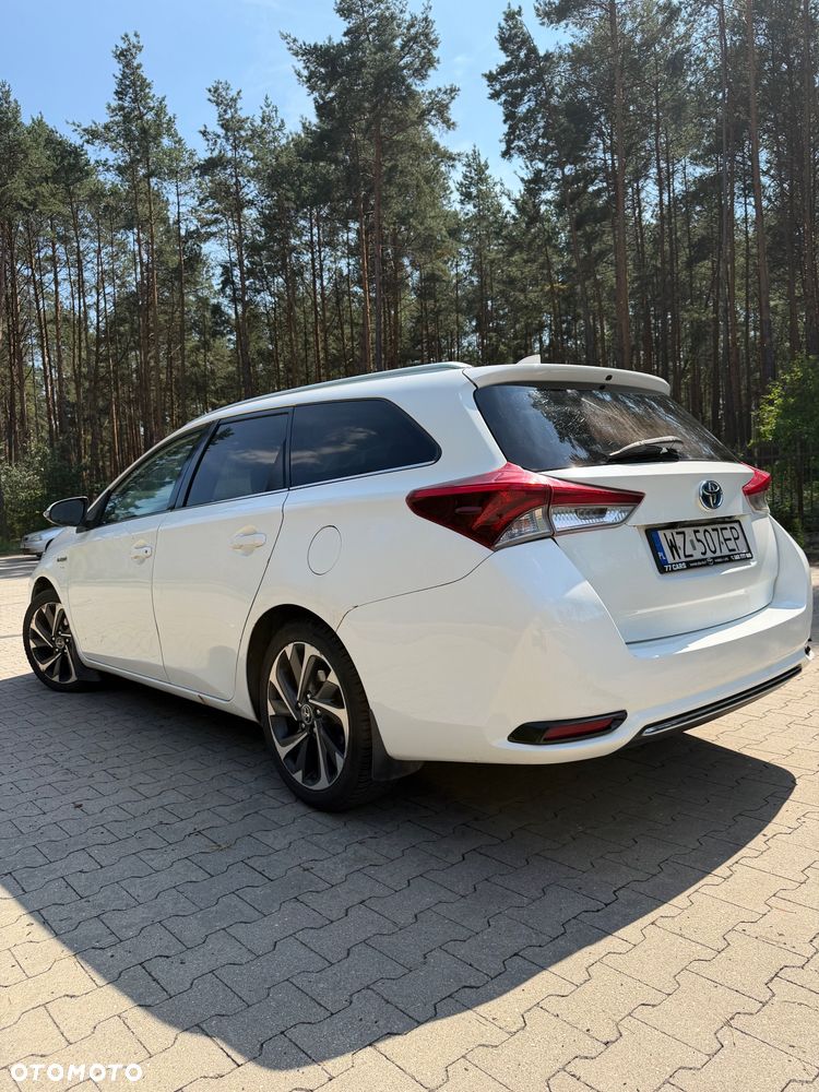 Toyota Auris - 5
