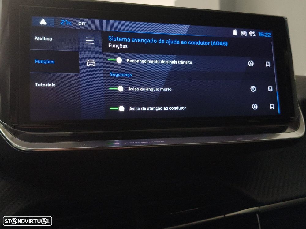 Peugeot 208 1.2 Hybrid Allure e-DCS6 - 32