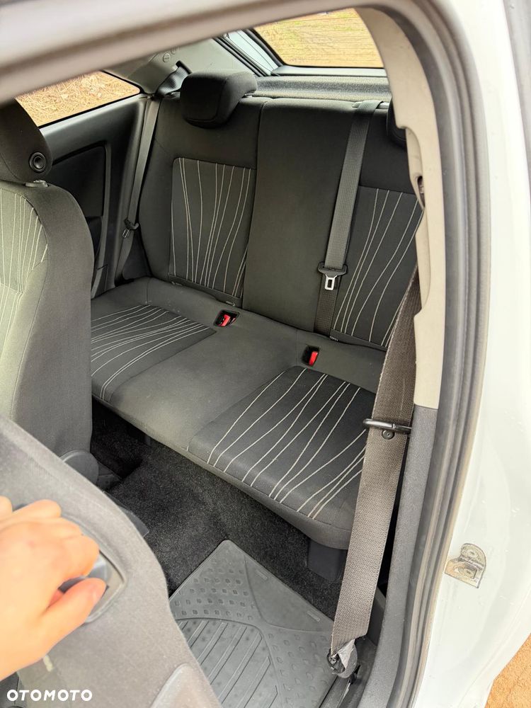 Opel Corsa 1.3 CDTI DPF Edition - 8