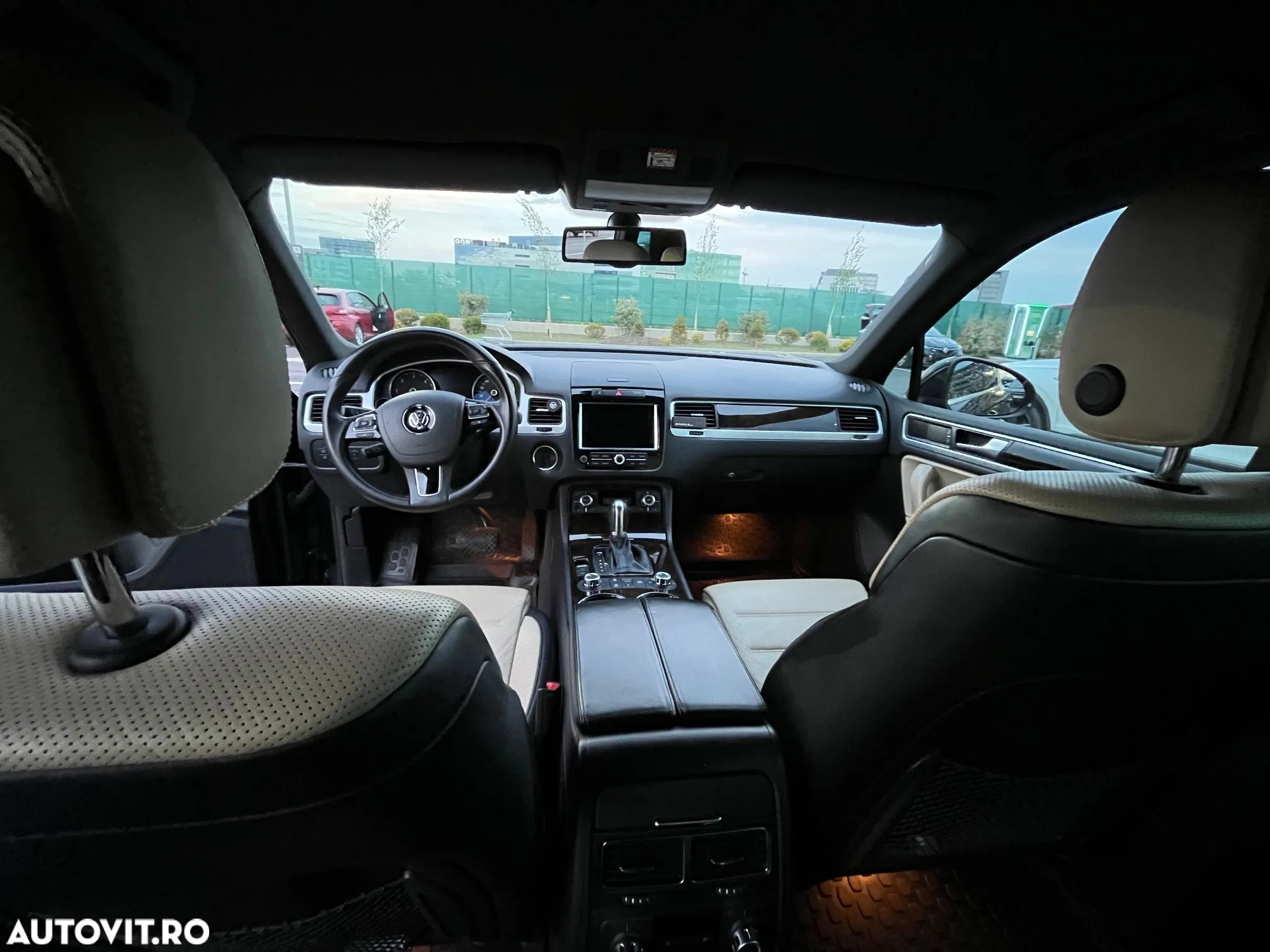 Volkswagen Touareg 3.0 V6 TDI BMT - 10