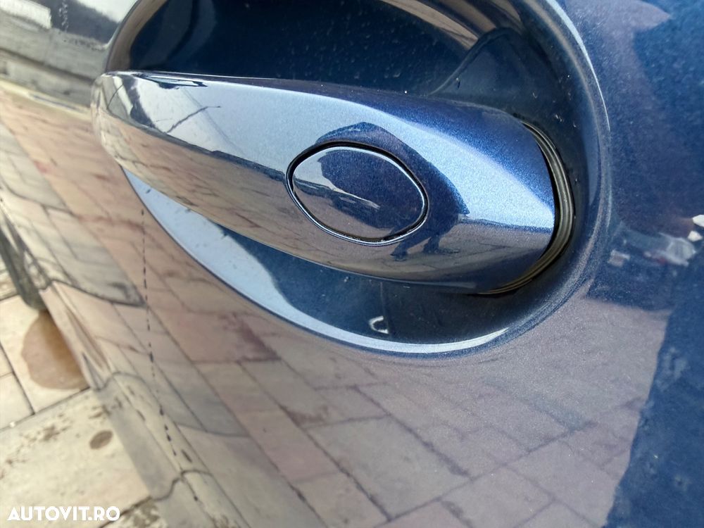 BMW Seria 3 330e Aut. Luxury Line - 14