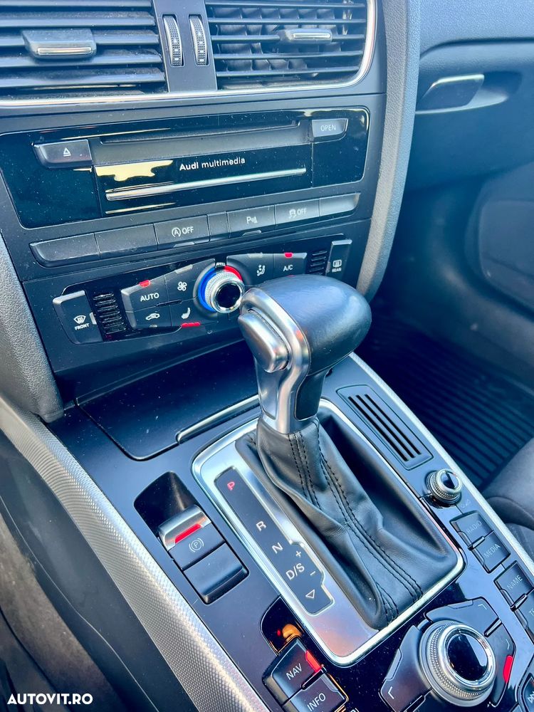 Audi A4 Avant 2.0 TDI DPF quattro S tronic S line Sportpaket - 26