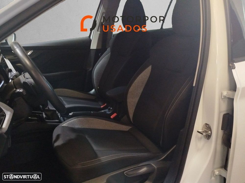 Skoda Kamiq 1.0 TSI Ambition DSG - 9